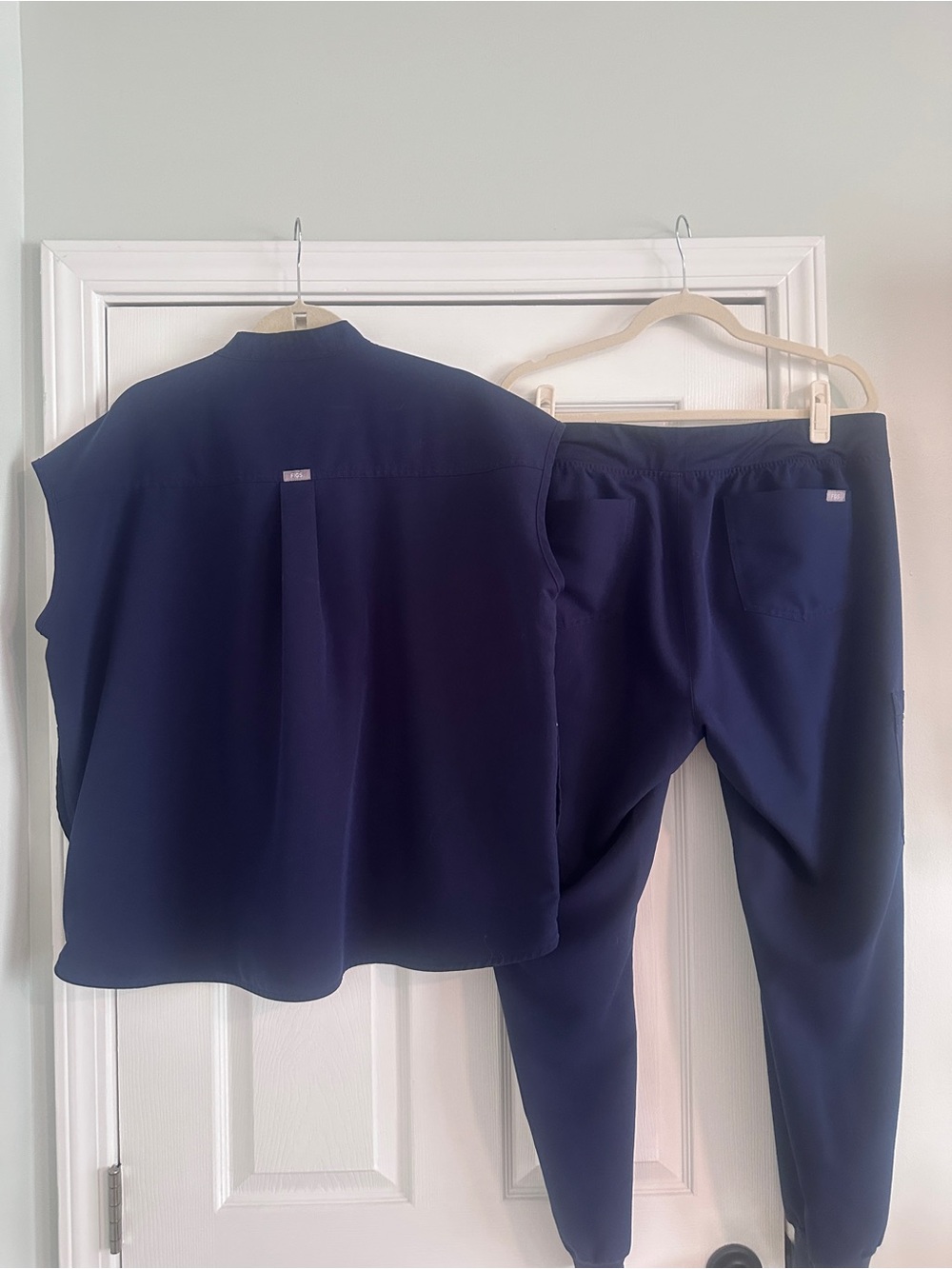 Figs Navy Set - Picture 2 of 4